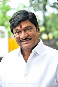 Shashtipoorthi Pre Release Veduka, Press Meet