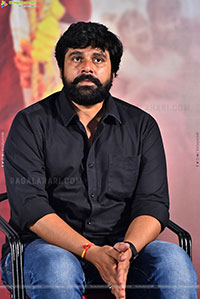 Shashtipoorthi Pre Release Veduka, Press Meet