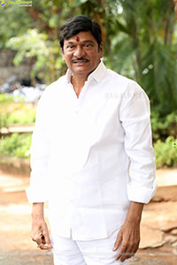 Shashtipoorthi Pre Release Veduka, Press Meet