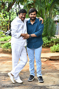 Shashtipoorthi Pre Release Veduka, Press Meet