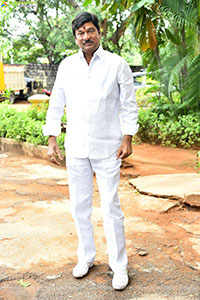 Shashtipoorthi Pre Release Veduka, Press Meet
