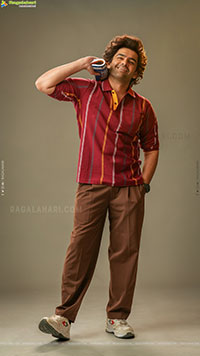 Andhra King Taluka Movie Gallery, HD Stills