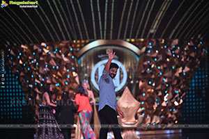 Miss Thailand Opal Suchata Crowned Miss World 2025, Hyd