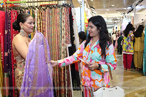 Hi Life Exhibition: Summer Fashion & Wedding Season Special 