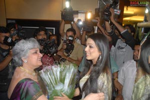 Charmi at Shobha Asar Jewellery Exhibition