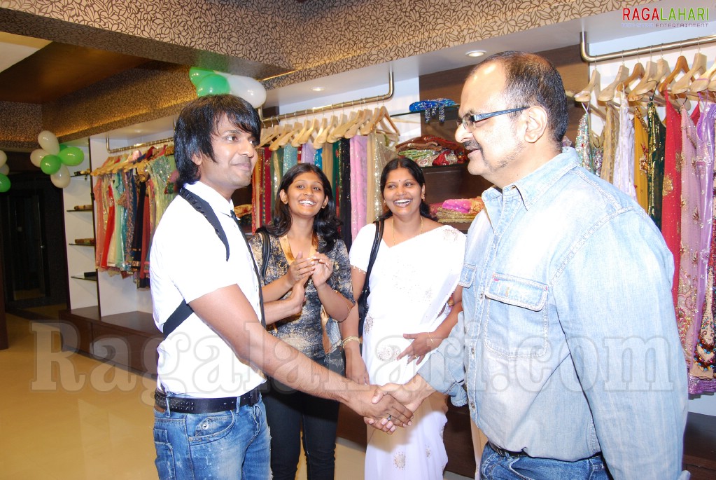 Allu Arjun, Sradha Das at ENVY Launch, Designer Store  in Banjara Hills, Hyderabad
