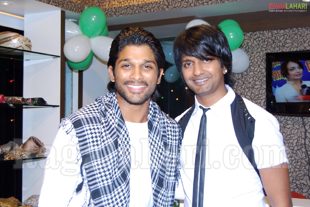 Allu Arjun, Sradha Das at ENVY Launch, Designer Store  in Banjara Hills, Hyderabad