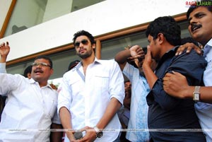 Rana Meets Fans