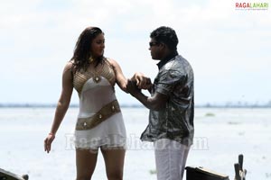 Kalabhavan Mani, Namitha