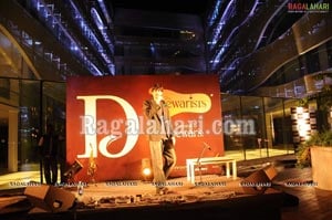 Dewarists Stage Show At Park Hotel