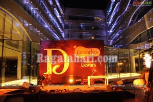 Dewarists Stage Show At Park Hotel