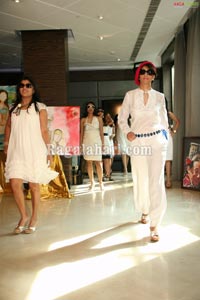 Karishma Sathe Art Walk Cum Fashion Show at Taj Deccan