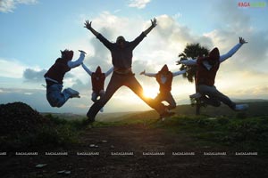 Akshay, Tashu Kaushik, Ritika Sood