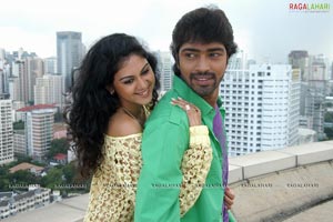 Allari Naresh, Kamna Jetmalani