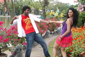 Allari Naresh, Kamna Jetmalani