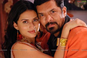 Posani Krishna Murali, Gowri Pandit