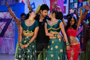 Sumanth, Priyamani, Vimala Raman