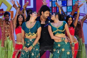 Sumanth, Priyamani, Vimala Raman