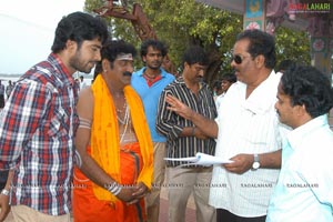 Kathi Kantarao Working Stills