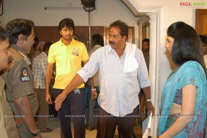 Kathi Kantarao Working Stills