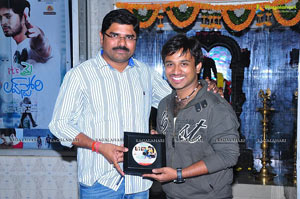 Its My Love Story Platinum Disc