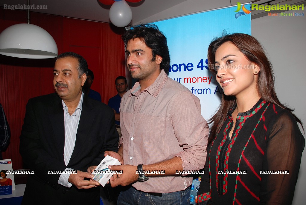 Apple iPhone4S Launch at Aircel