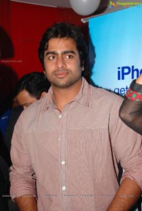 Iphone 4S Launch at Hyderabad Aircel Showroom