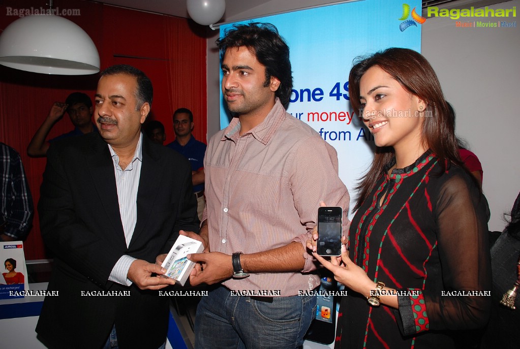 Apple iPhone4S Launch at Aircel