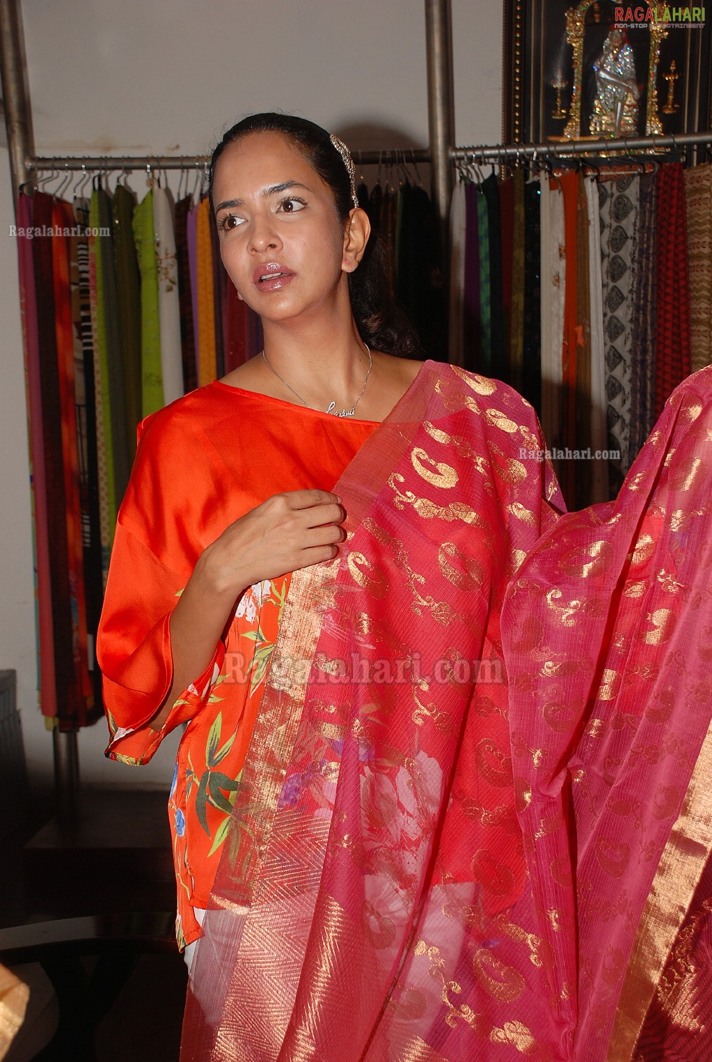 Tanya Saree Exhibition