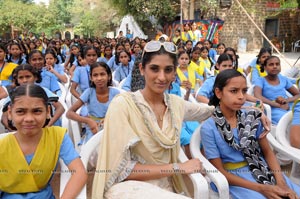 Launch of International Human Right Association By Minister  Pardha Saradhi and Miss India Vasuki Sunkara