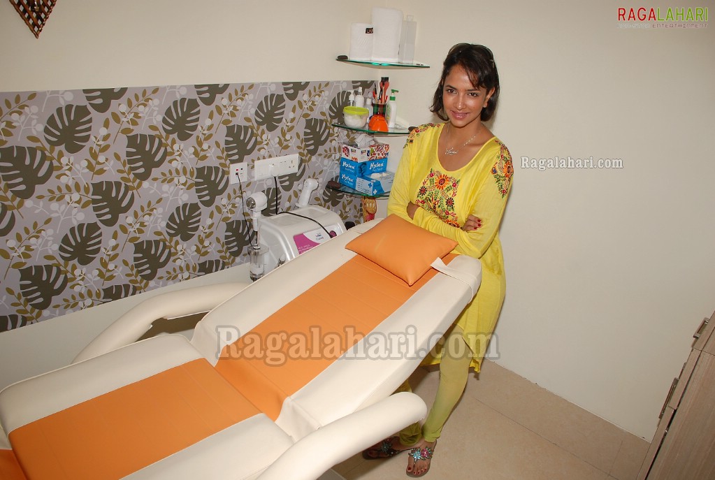 Lakshmi Prasanna at Livlife Hospitals, Hyd