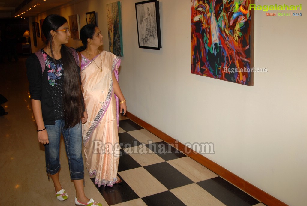 Hari Srinivas Painting Exhibition at Muse Art Gallery