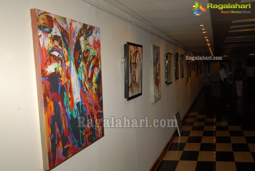 Hari Srinivas Painting Exhibition at Muse Art Gallery