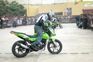 Pulsar Stunt Mania