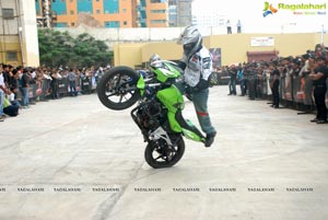 Pulsar Stunt Mania