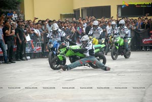 Pulsar Stunt Mania