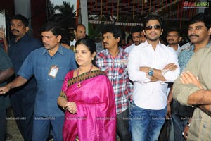 Ram Charan Tej - VV Vinayak Film Muhurat