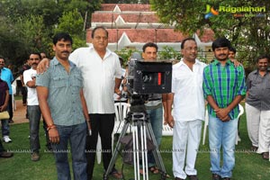 Samrat-Tejaswini Film Muhurat