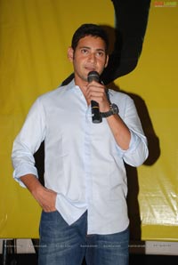 mahesh Babu at Univercell 