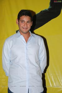 mahesh Babu at Univercell 