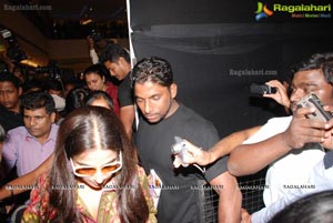 Vidyabalan Launches Cream Stone at Inorbit Mall