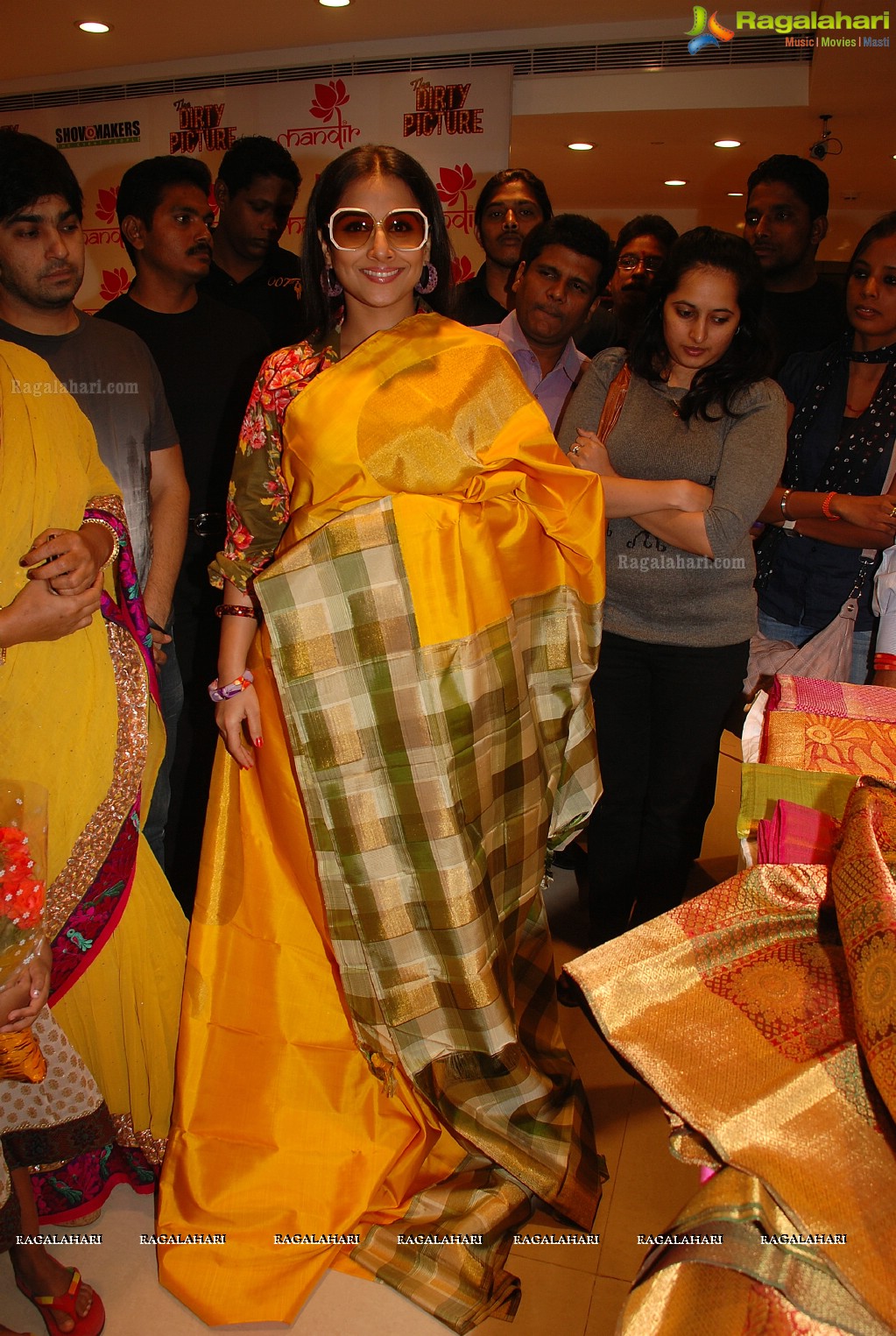 Vidya Balan launches 'Divine Wedding Collections' at Mandir, Hyd