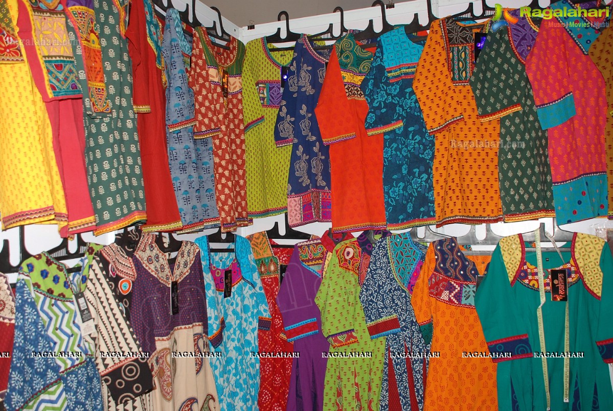 Weaves of India Exhibition