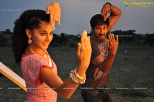 Gopichand, Tapsee, Shradha Das