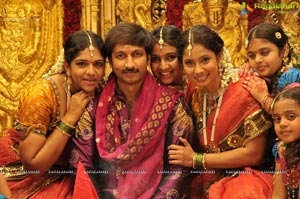 Gopichand, Tapsee, Shradha Das