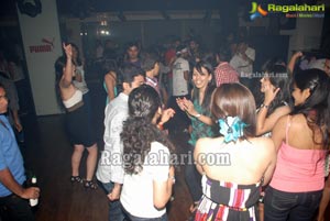 Rain Pub Party - November 30 2011