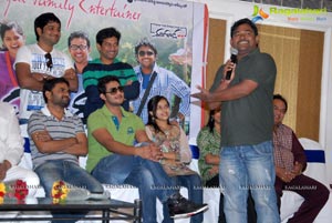 Maruthi Dasari Bus Stop Success Meet