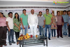 Maruthi Dasari Bus Stop Success Meet