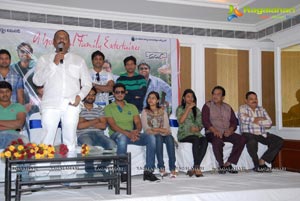 Maruthi Dasari Bus Stop Success Meet