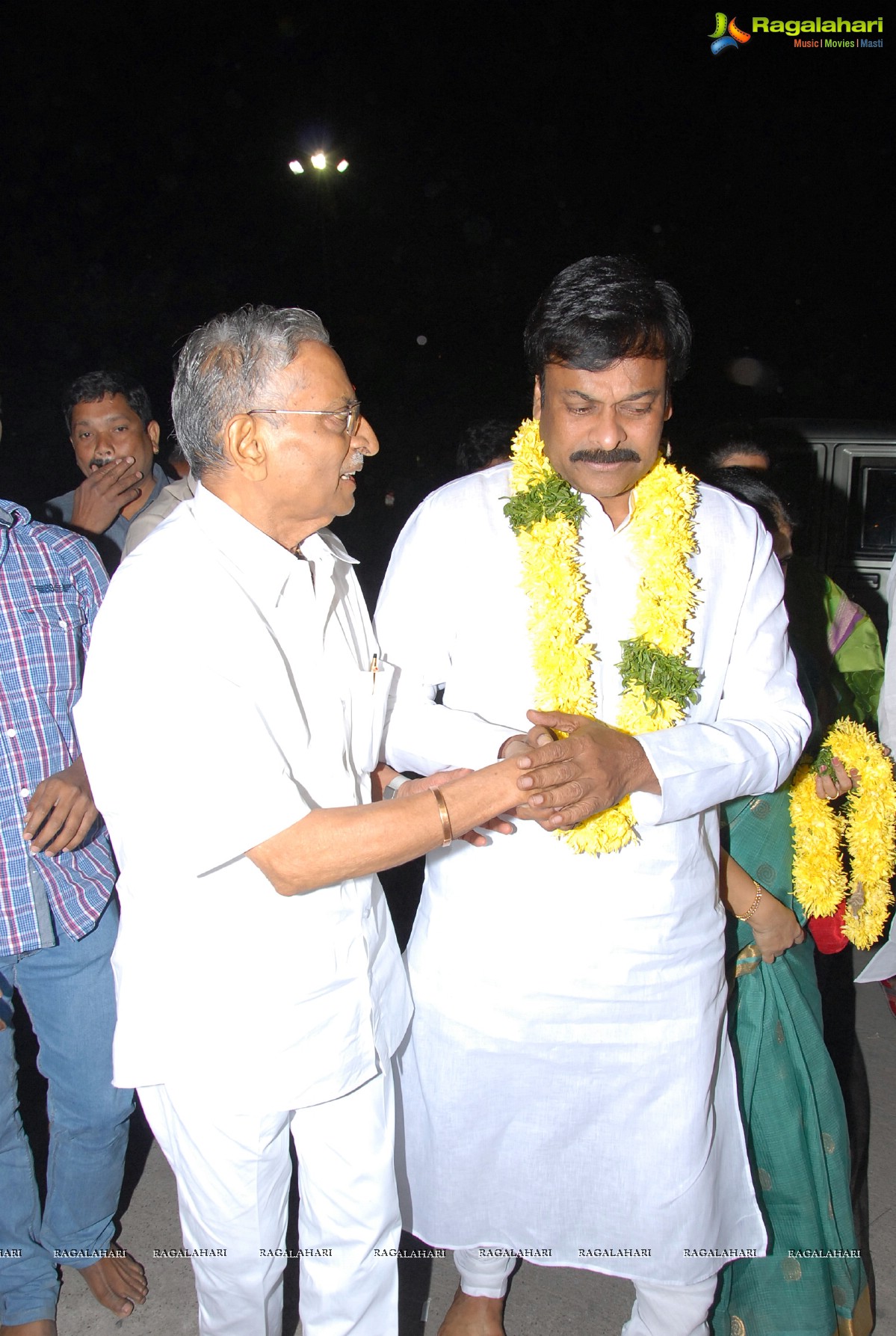 Chiranjeevi visits Film Nagar Temple